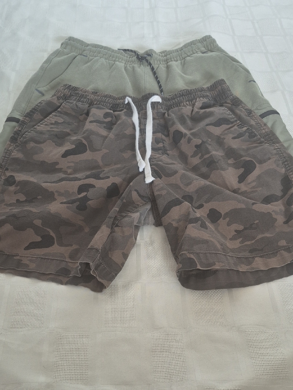 Old Navy Bundle Of 2 Olive and Brown Camo Drawstring Athletic Shorts